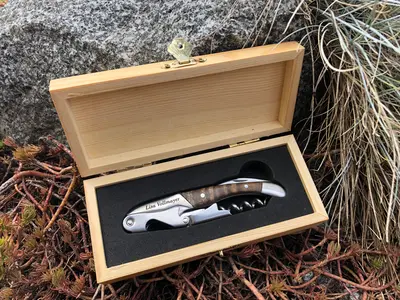 Lasergravur auf Metall - präzise Gravuren auf Edelstahl und anderen Metallen